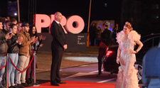 Anamaria Prodan și Iulia Albu, împreună pe covorul roșu, la evenimentul grandios de lansare a superproducției VLAD