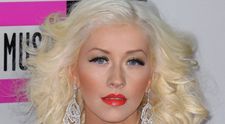 Christina Aguilera, superba pe covorul rosu, intr-o rochie creata de o romanca. De ce nimeni nu si-a putut dezlipi ochii de la ea