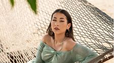Nicole Cherry, o mămică super fit. Cum arată cântăreața în costum de baie
