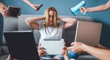 Cele mai recente mituri și știri false despre Covid-19, spulberate de experți
