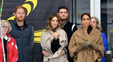 Nu se uită la bani când vine vorba de haine! Meghan Markle, apariție de mii de euro la un eveniment sportiv din Canada