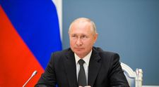 Răspunsul lui Vladimir Putin la zvonul privind demisia sa. Presa străină scrie că liderul de la Kremlin ar suferi de Parkinson