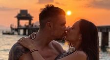 Vlăduța Lupău, în costum de baie și cu haina de blană pe plajă: “Ok. M-am îmbrăcat”