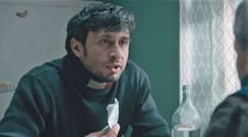 Filmul Hawaii, cu Dragoș Bucur în rol principal, în decembrie la PRO TV