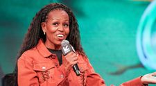 „Arăta mai bine cu kilogramele în plus, acum pare un schelet și mai bătrână”. Michelle Obama, reacții controversate pe net după ce a slăbit spectaculos și și-a schimbat look-ul la 61 de ani