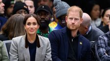 Prințul Harry se simte „mai singur ca niciodată”. Mariajul cu Meghan Markle, pus la grea încercare