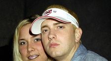 Fosta nevastă a lui Eminem a încercat să se sinucidă. Care e starea lui Kimberly Scott