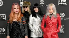 Celebra vedetă rock a anilor 90’, diagnosticată cu o formă agresivă de cancer cerebral. Imagini emoționante cu Jennifer Finch
