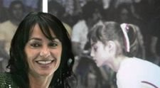 Nadia Comaneci, surprinsa de paparazzi la piscina, <span style=