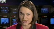Primul jurnal Știrile PRO TV prezentat de Andreea Esca, pe 1 decembrie 1995. Ce știri s-au difuzat, pentru prima dată, la PRO TV și ce „probleme” aveau oamenii acum 30 de ani