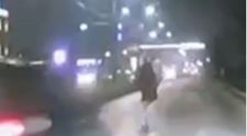 Ultimele clipe din viața femeii care a fost spulberată pe trecerea de pietoni, în Iași, au fost filmate. Imaginile sunt șocante. VIDEO
