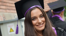 Alexia Eram și-a făcut debutul în Vlogging