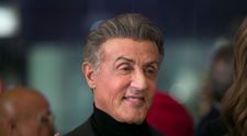 Soția și fiicele lui Sylvester Stallone au făcut senzație pe o plajă din Mexic. Ipostazele în care au fost fotografiate