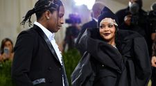 Rihanna este însărcinată cu A$AP Rocky. Primele poze cu burtica de gravidă
