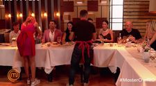 Concurenții din ”Ferma - Un nou început” degustă preparatele echipelor Masterchef