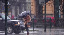 ANM anunță schimbări semnificative în prognoza meteo! Temperaturile scad brusc, după vremea caldă din ultimele zile