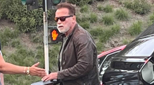 Arnold Schwarzenegger, accident în Los Angeles. Actorul a distrus două mașini în urma unei manevre imprudente