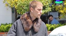 Justin Bieber cu blană, Hailey în pantaloni scurți – apariție surpriză, în ciuda zvonurilor