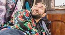 Smiley, fotografie de familie după două luni de izolare. „Ne era dor de îmbrățișările lor”