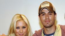 Anna Kournikova și Enrique Iglesias așteaptă al patrulea copil