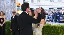 Hugh Jackman și noua iubită, puși la zid după o fotografie romantică: „Atât de jenant!”. Fanii nu au trecut încă peste divorțul actorului