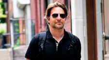 Bradley Cooper, cu fiica de 2 ani la Disneyland. Ce mult s-a schimbat actorul
