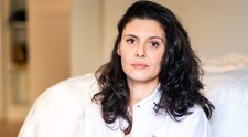 Ramona Păuleanu vrea un milion de euro de la spitalul în care s-a născut fiul ei