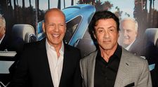 Sylvester Stallone, vești triste despre starea de sănătate a lui Bruce Willis: “Trece prin momente foarte dificile”