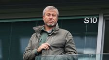Iahtul de 140 m lungime al lui Roman Abramovich este aproape gata. Ce dotări spectaculoase are ambracțiunea