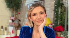 Însărcinată în șapte luni, Adela Popescu a trecut printr-un moment de panică. Ce i s-a întâmplat vedetei