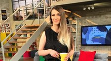 Adela Popescu, intr-o continua transformare. Top 10 cele mai sexy tinute purtate de vedeta in 2016 la 