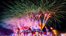 Beach, Please! 2025 – Final epic pentru cel mai mare festival din Europa: peste 500.000 de participanți, producții artistice de milioane de euro, amintiri de neuitat