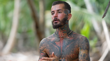 Survivor All Stars, 23 mai 2024. Zanni numește persoanele pe care vrea să le vadă afară din competiție. Provocat de Sorin Pușcașu, le declară război celor pe care îi consideră nedemni de locul pe care îl ocupă: „Zanni, ești femeie!”