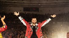 Smiley invită oamenii în SmileyVerse, un concert-univers multisenzorial, la Arenele Romane