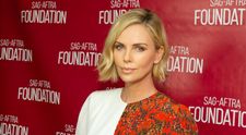 E considerată una dintre cele mai sexy femei din lume, dar e nemulțumită de un aspect. Ce ar schimba Charlize Theron la ea