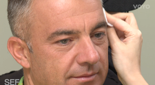 Cum arată Daniel Mischie în postura de angajat City Grill. Cine va fi sub acoperire VIDEO