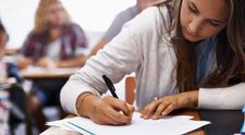 Câți bani primesc profesorii care supraveghează elevii la BAC, în 2026