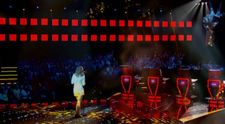 Au asteptat pana in ultima secunda si au intors scaunele in acelasi timp. Vocea magica care i-a impresionat pe juratii de la The Voice UK - VIDEO