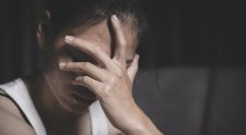 Cine este, de fapt, administratorul site-ului cu femei fotografiate ilegal. Individul, supranumit „Zeul internetului”, identificat de polițiști