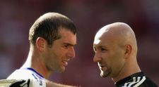 Il mai tineti minte pe Fabien Barthez? Cum arata si cu ce a ajuns sa se ocupe fostul portar al Frantei