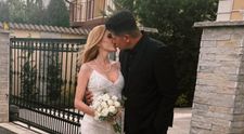 La doar câteva luni după ce a divorțat de tânăra de 24 de ani cu care a avut o relație controversată, și-a găsit rapid jumătatea. La 57 de ani, Stelian Ogică s-a căsătorit pentru a cincea oară. Cine este femeia putred de bogată cu care s-a însurat