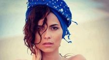 Inna, din ce in ce mai goala. S-a dezbracat din nou pentru fani