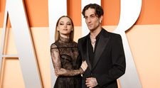 Damiano David s-a logodit cu Dove Cameron. Cum arată inelul imens cu diamant al vedetei Disney