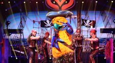Primele imagini de pe scena Masked Singer România cu măștile sezonului 2