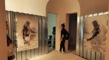 Zeci de artiști români și străini vor „defila” la DIACRONIA, expoziția-spectacol a Romanian Creative Week