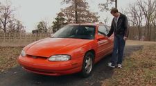 Un american are o relație intimă cu mașina lui. Bărbatul a dat detalii într-un documentar despre obiectofilie