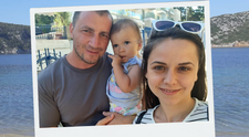 Marian Godină, vacanță cu peripeții în Grecia, cu soția și fiica de un an