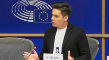 Selly, discurs în Parlamentul European: ”Școala ar trebui să te îndrume să îți găsești pasiunea”