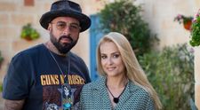 Unde s-a mutat CRBL după ce a divorțat de soția lui, Elena! Paparazzi l-au surprins când se întorcea de la o petrecere cu vedete