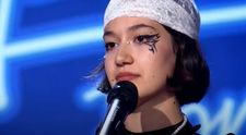 Maria Jugănaru, una dintre finaliștii concursului SuperStar, a lansat prima piesă în limba română. „Tu respiri muzică”, i-a spus Marius Moga, fiind convins de succesul ei ca artist